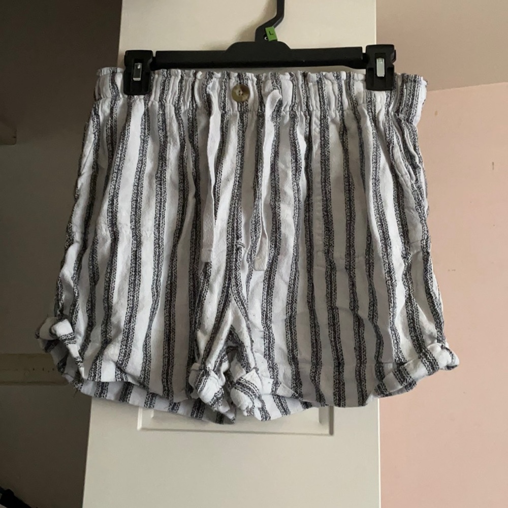 flowy white shorts